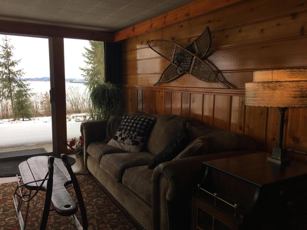 | Sleep's Cabins