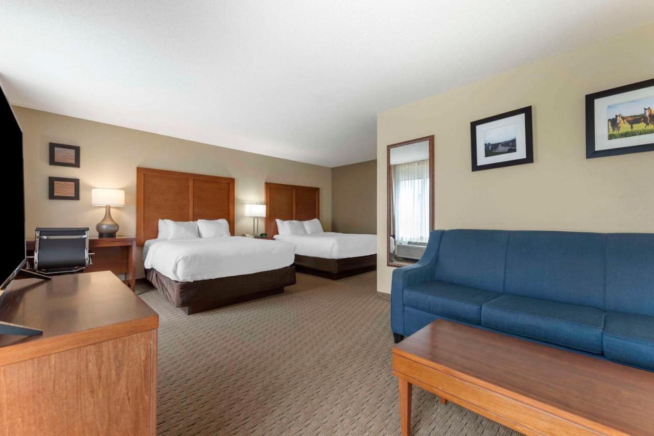 Queen Suite with Sofa Bed - Non-Smoking at Comfort Inn & Suites Black River Falls I-94