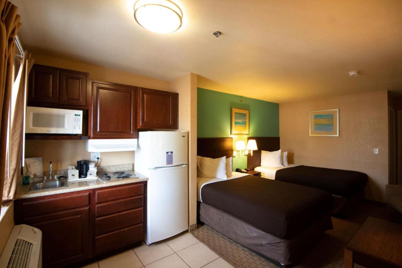 Efficiency Double Room with Two Double Beds at Suburban Studios Alamogordo
