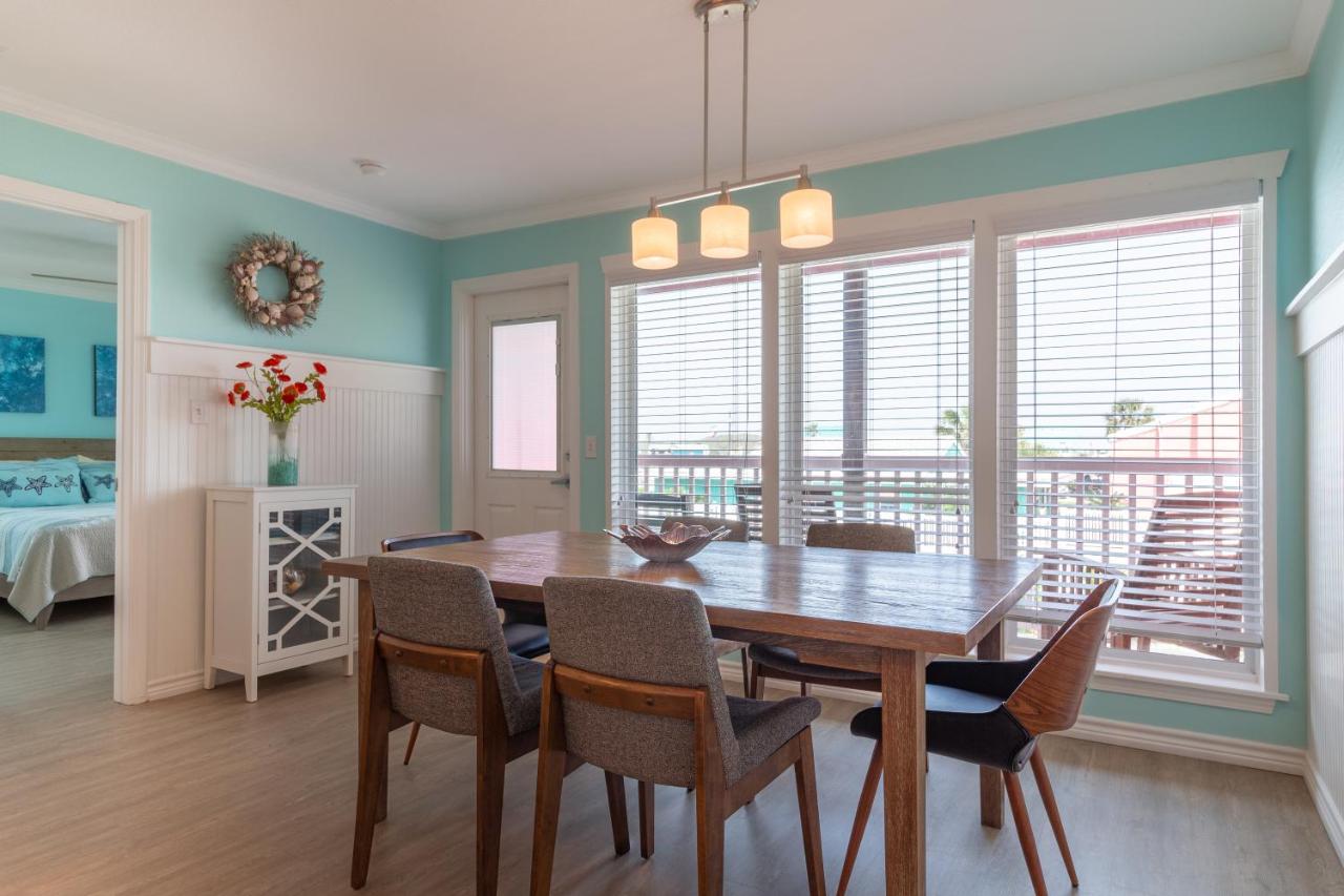 Two-Bedroom Apartment at Executive Keys Condominiums on the Beach