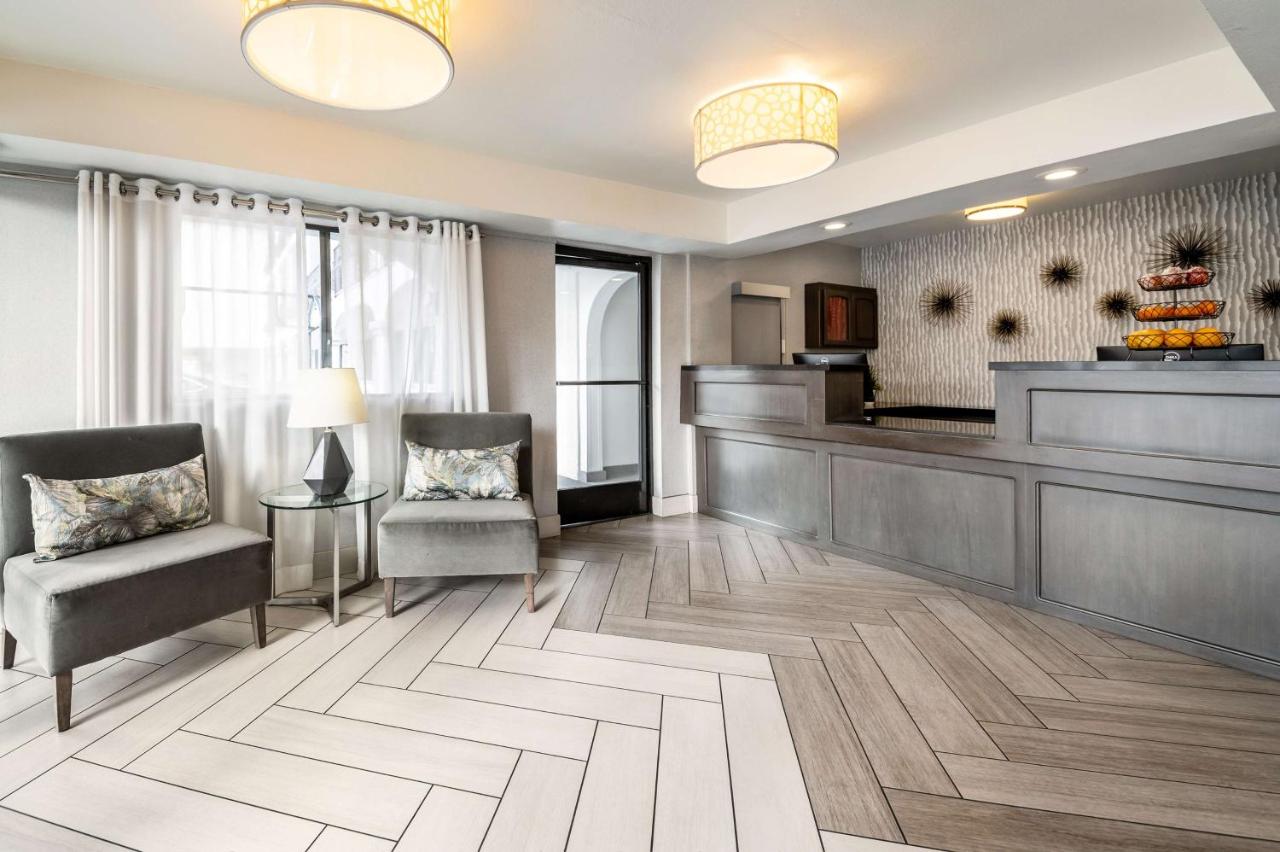  | Best Western Los Alamitos Inn & Suites