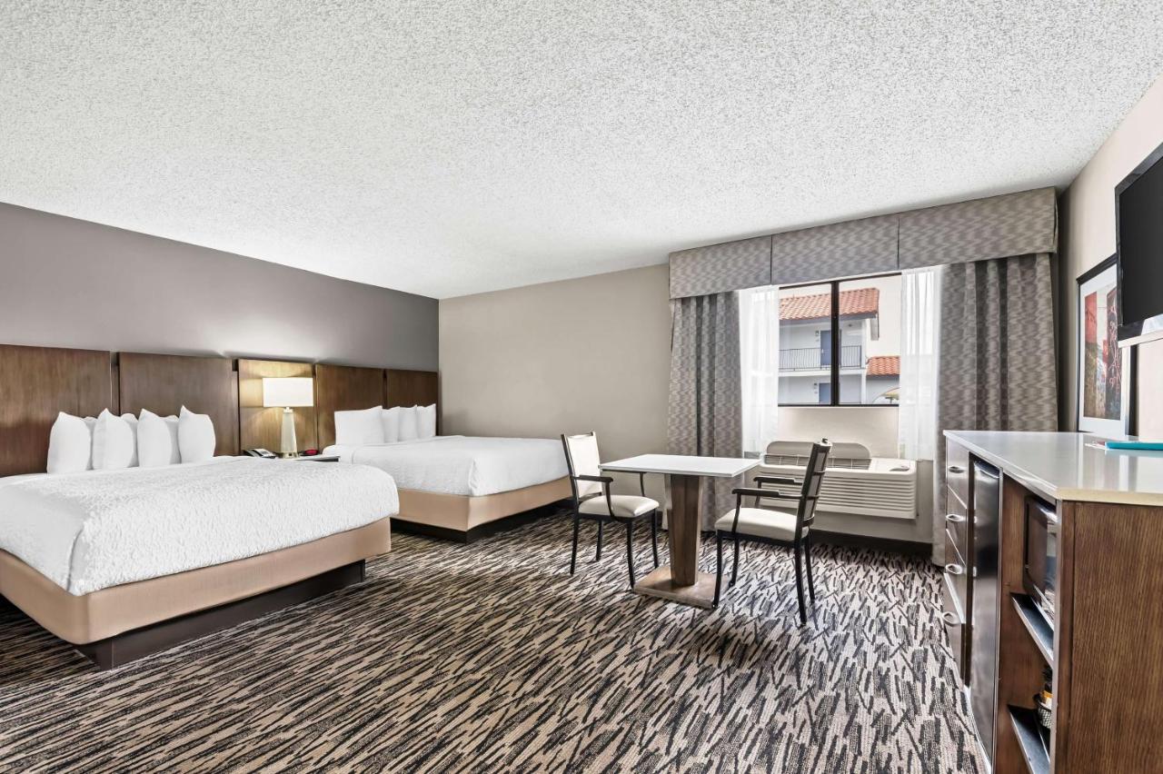  | Best Western Los Alamitos Inn & Suites