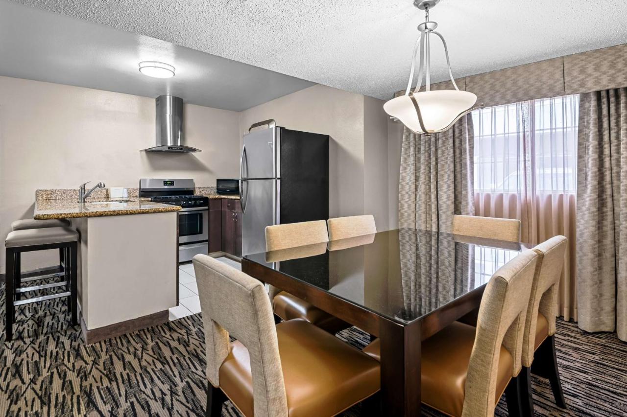  | Best Western Los Alamitos Inn & Suites