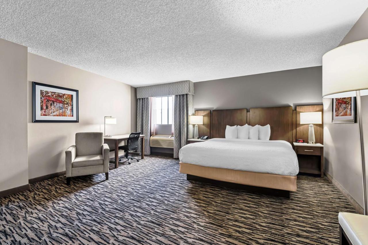 | Best Western Los Alamitos Inn & Suites