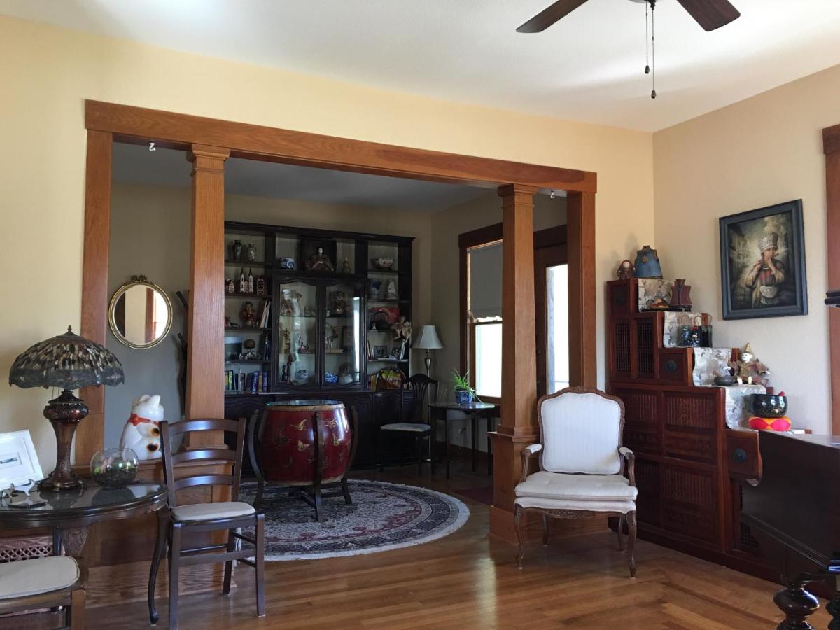  | Attwood House Bed and Breakfast near Manhattan, KS