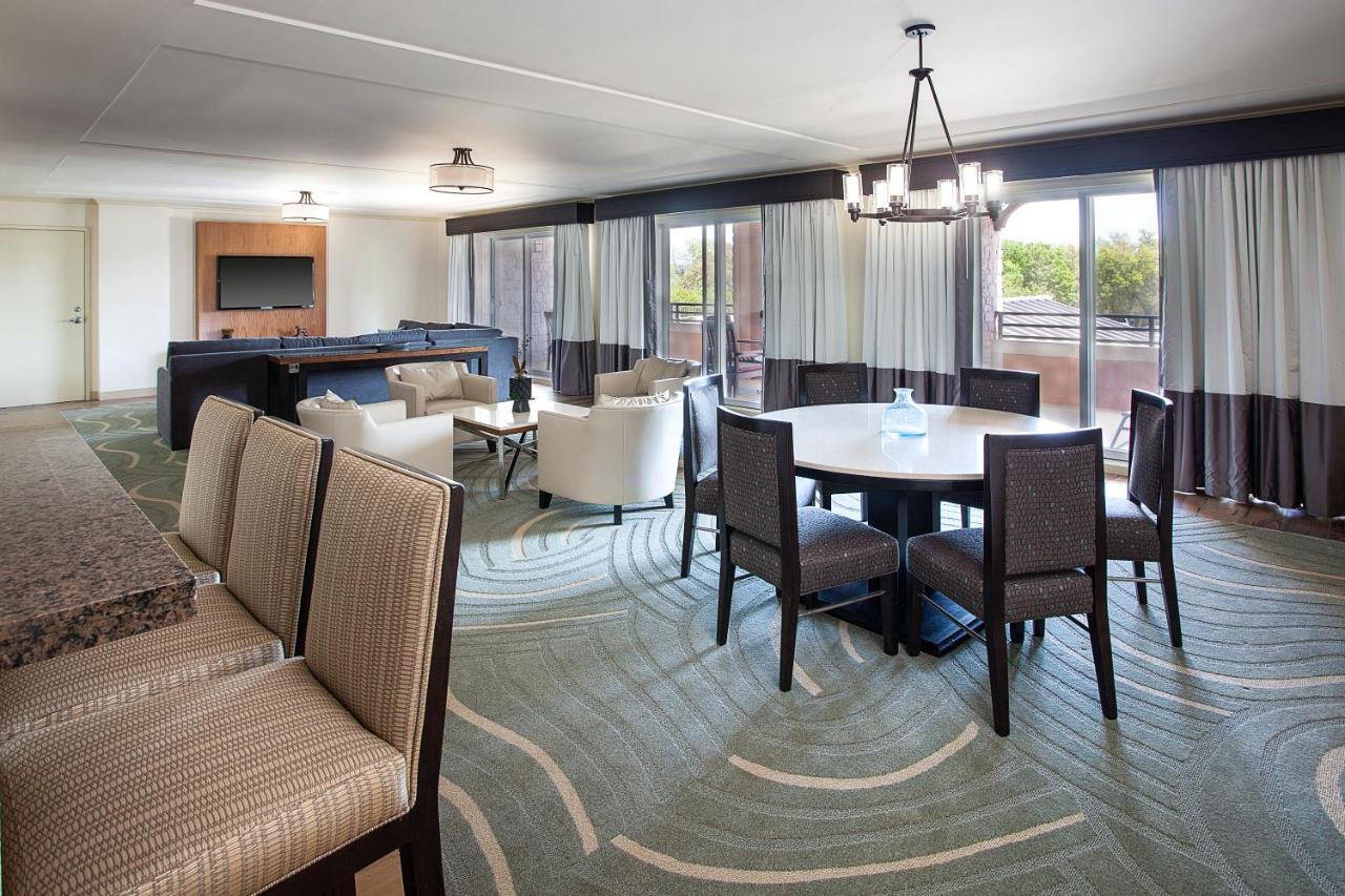 | Lakeway Resort & Spa