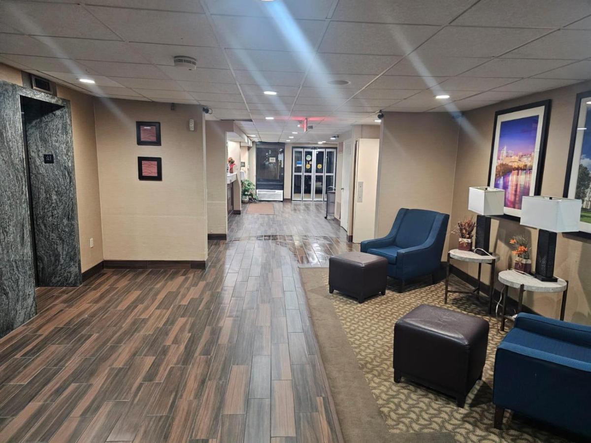 | Comfort Inn Wethersfield - Hartford