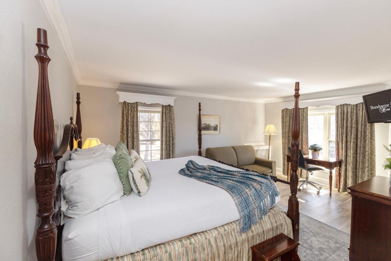 King Suite with Spa Bath at Brandywine River Hotel