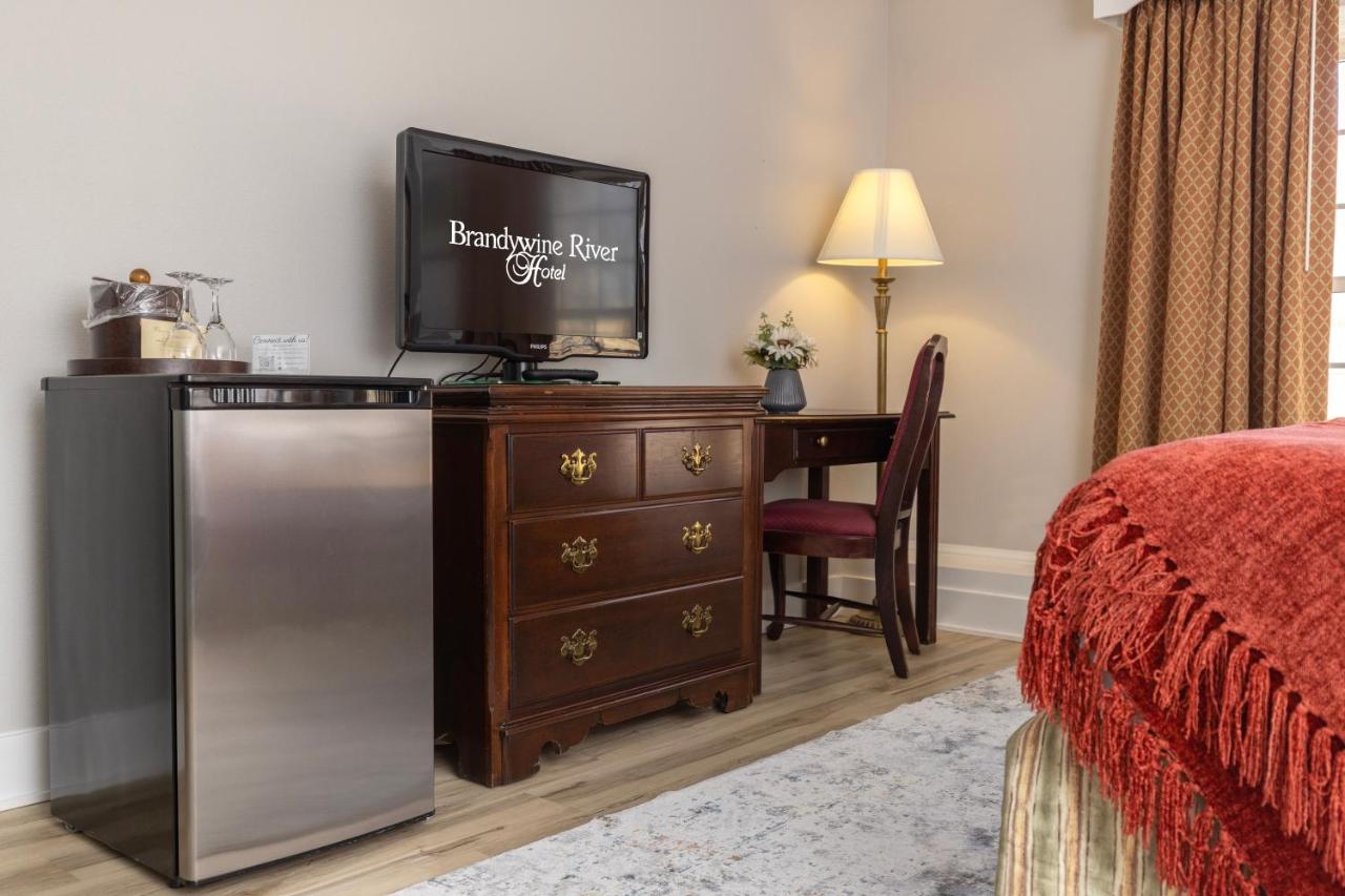 Standard King Room at Brandywine River Hotel