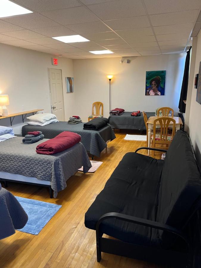 | Art Gallery Hostel