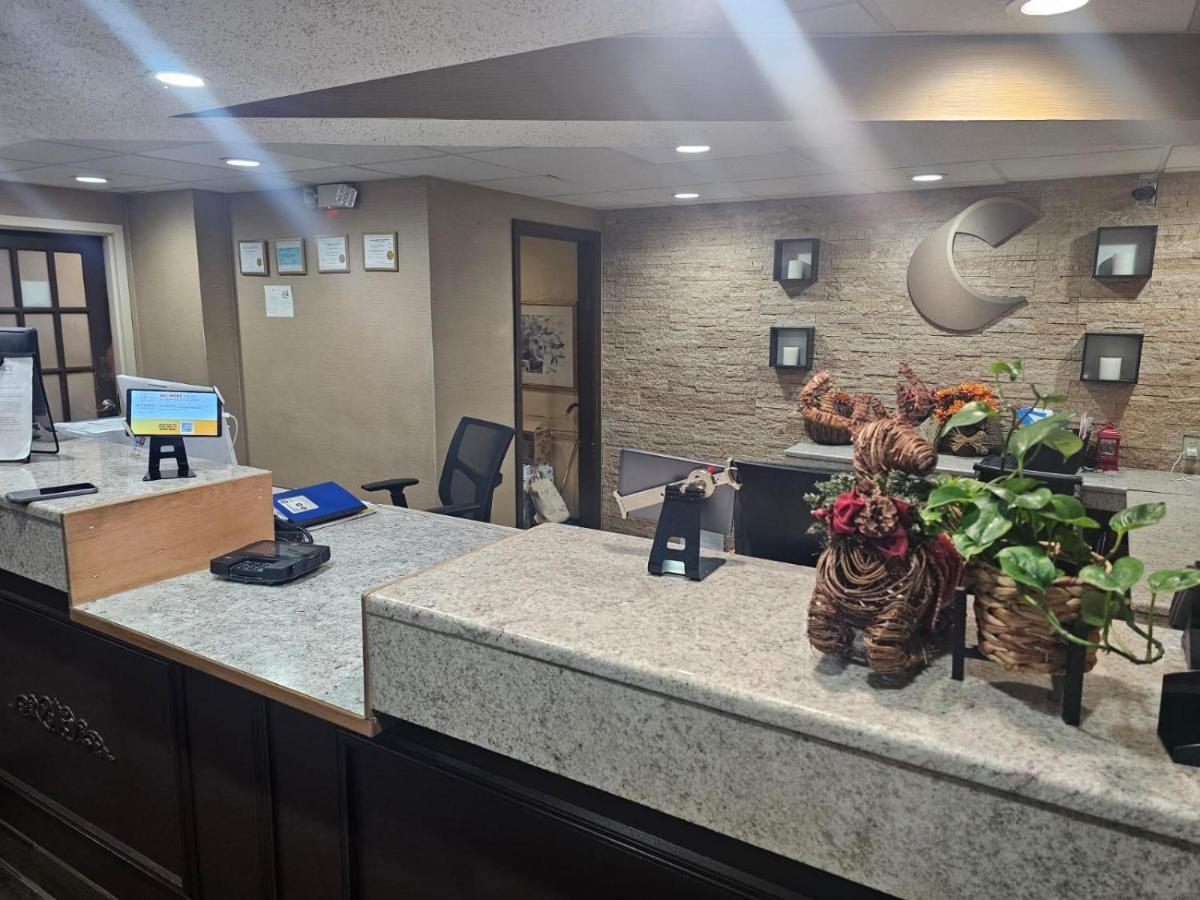 | Comfort Inn Wethersfield - Hartford