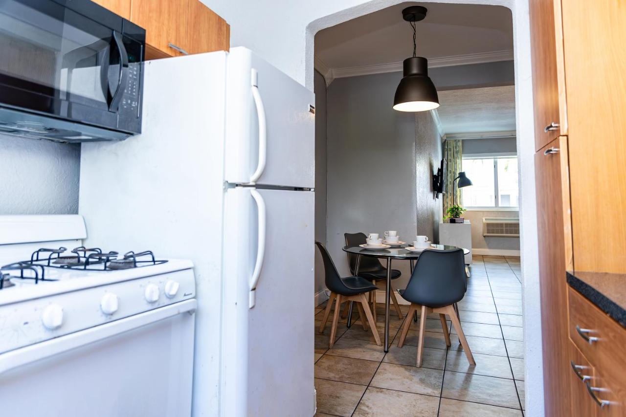 | Beachside All Suites Hotel