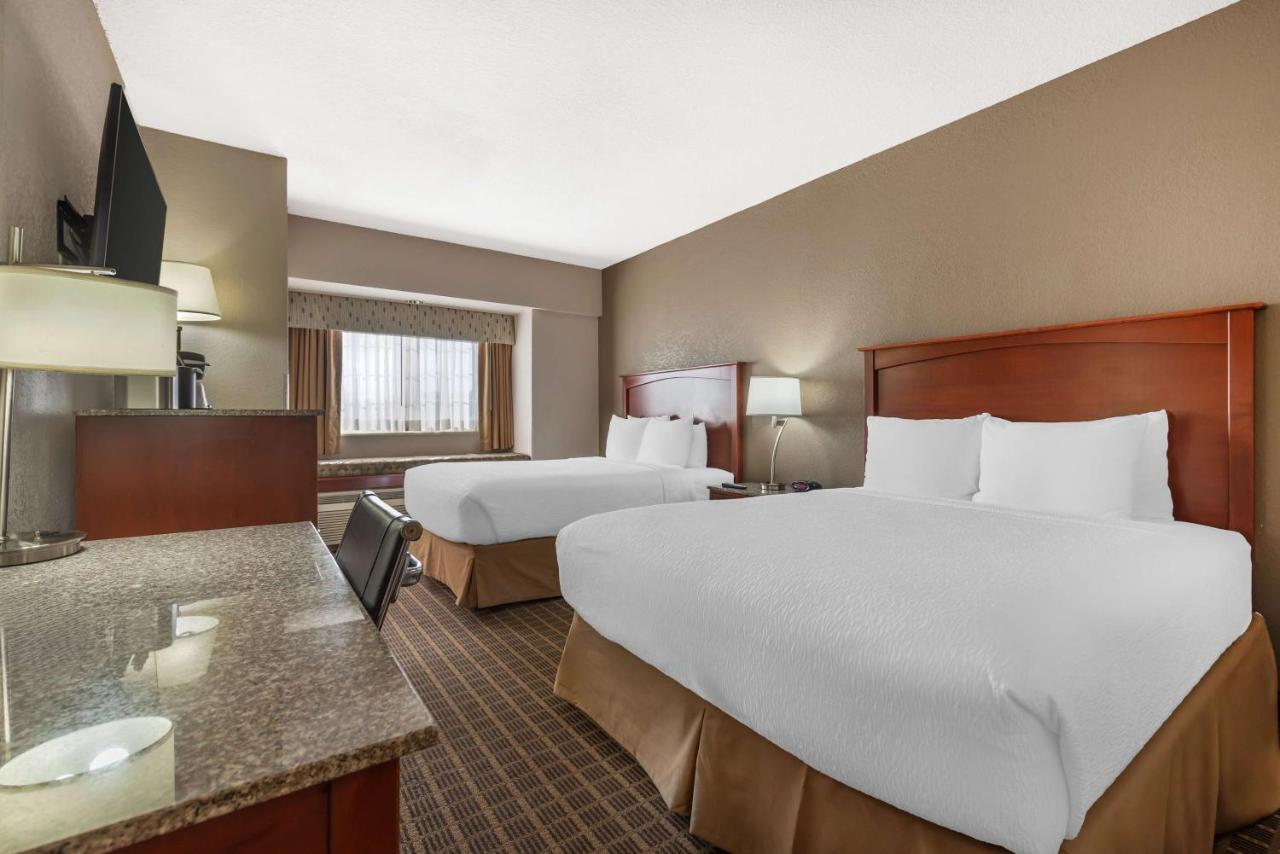  | Best Western Plus Peak Vista Inn & Suites