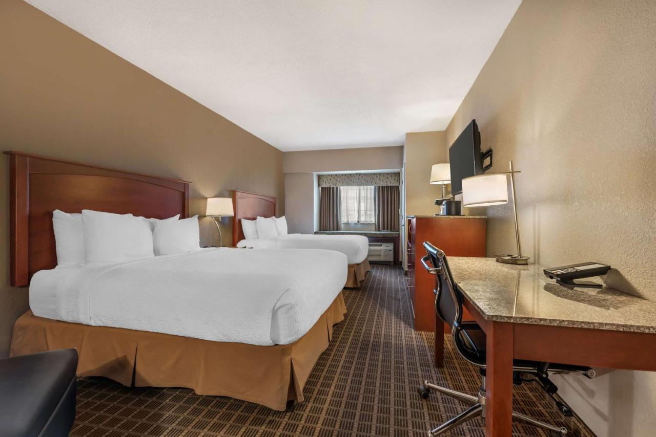 Deluxe Queen Room with Two Queen Beds at Best Western Plus Peak Vista Inn & Suites
