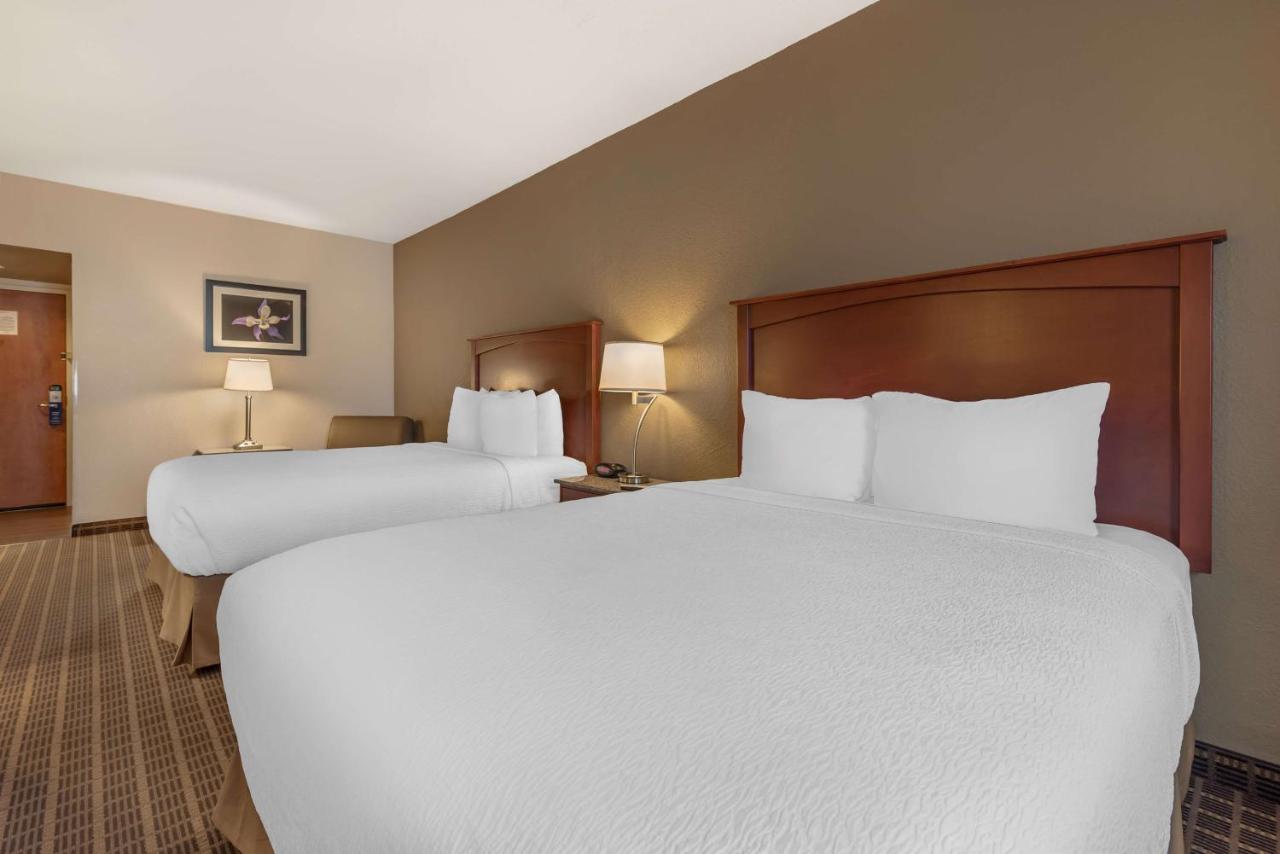  | Best Western Plus Peak Vista Inn & Suites