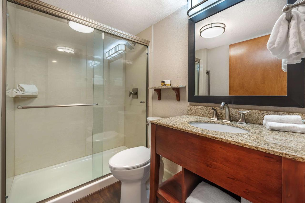  | Best Western Plus Peak Vista Inn & Suites