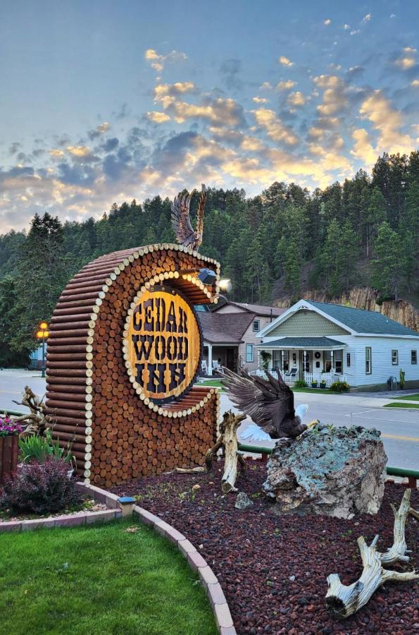  | Cedar Wood Inn