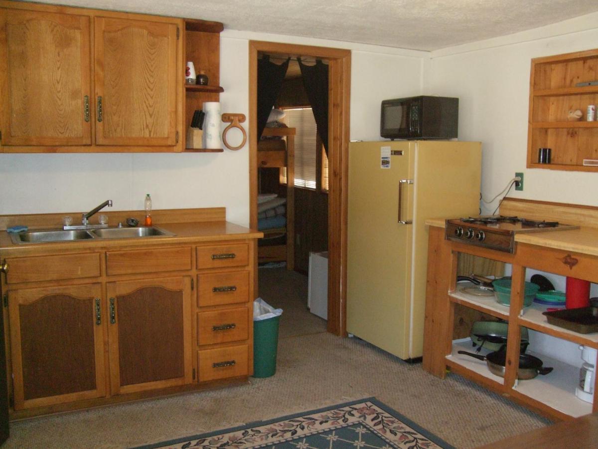 | Sierra Bonita Cabins and RV Park