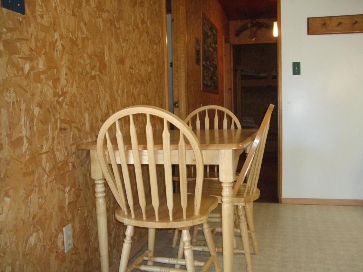 | Sierra Bonita Cabins and RV Park