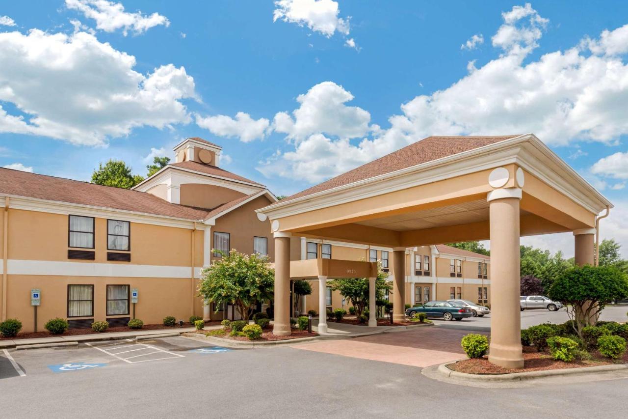 | Quality Inn High Point - Archdale