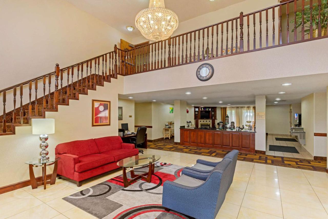 | Quality Inn High Point - Archdale