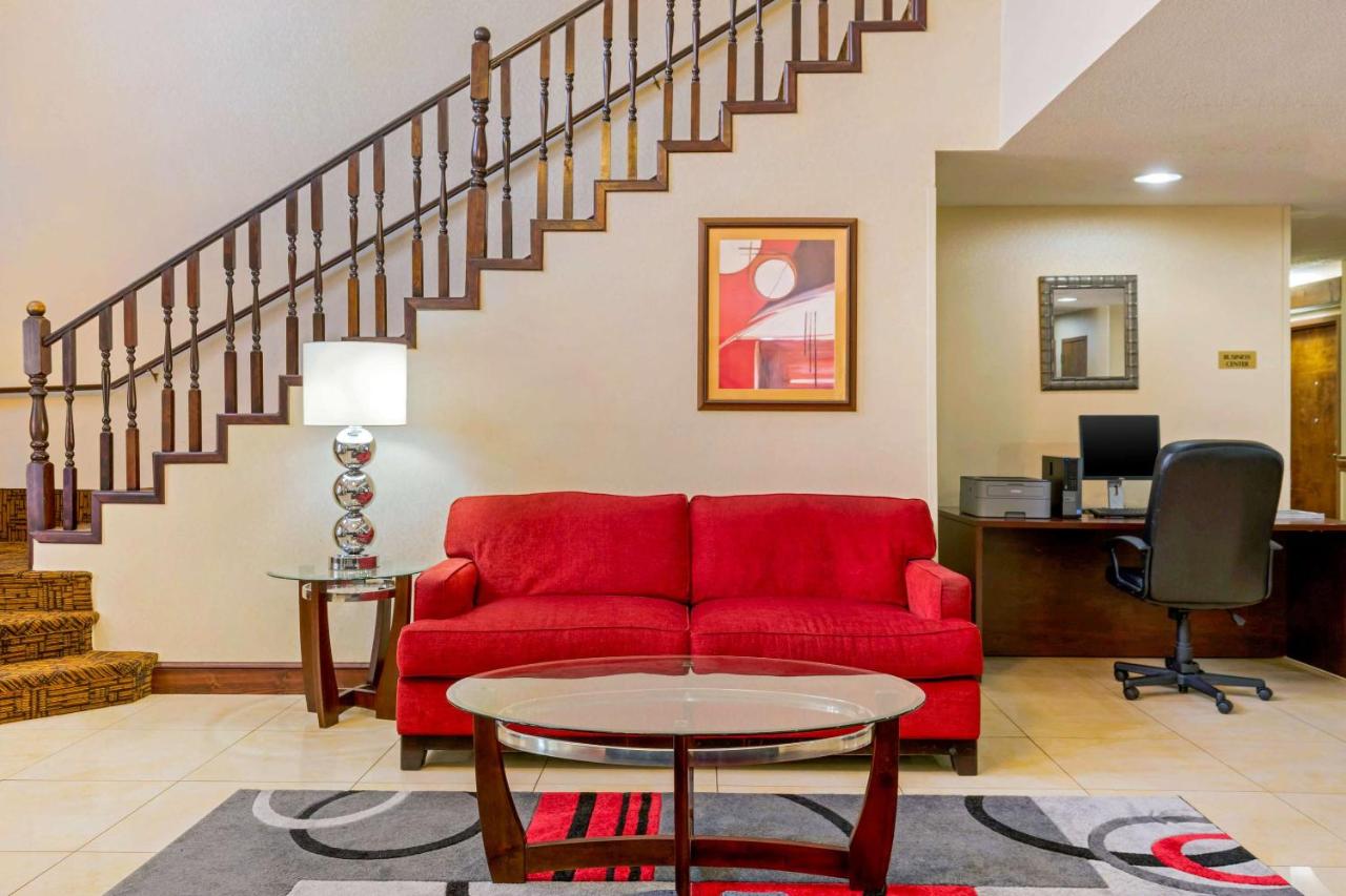 | Quality Inn High Point - Archdale