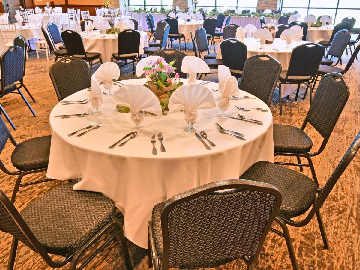 | Clifty Inn