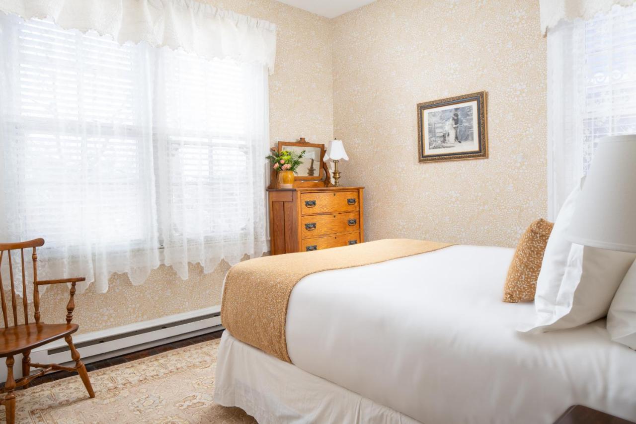 | The Mason Cottage Downtown