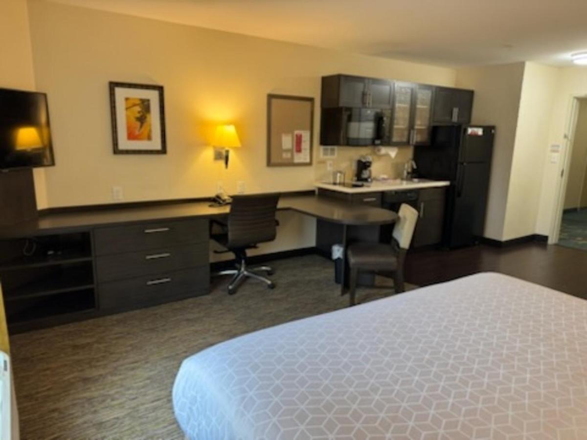  | Candlewood Suites Eugene Springfield