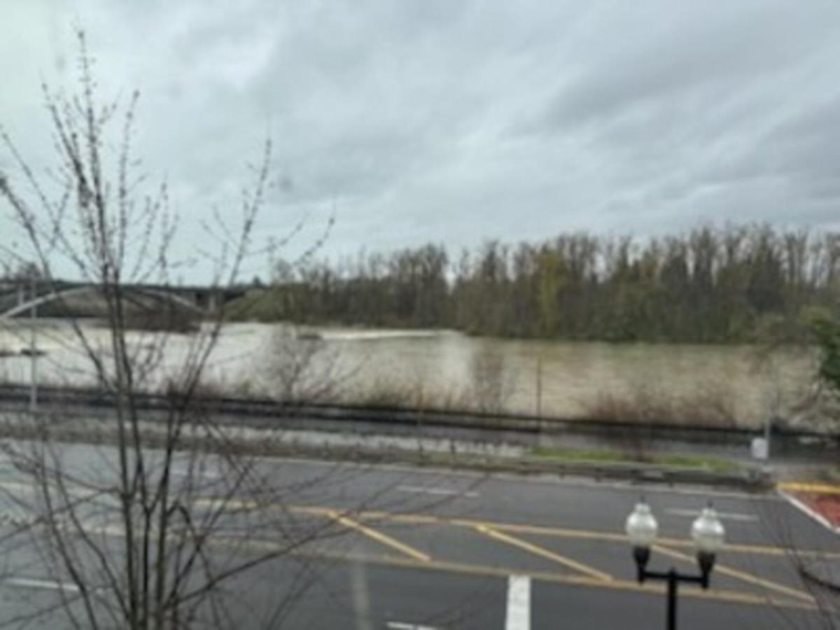  | Candlewood Suites Eugene Springfield
