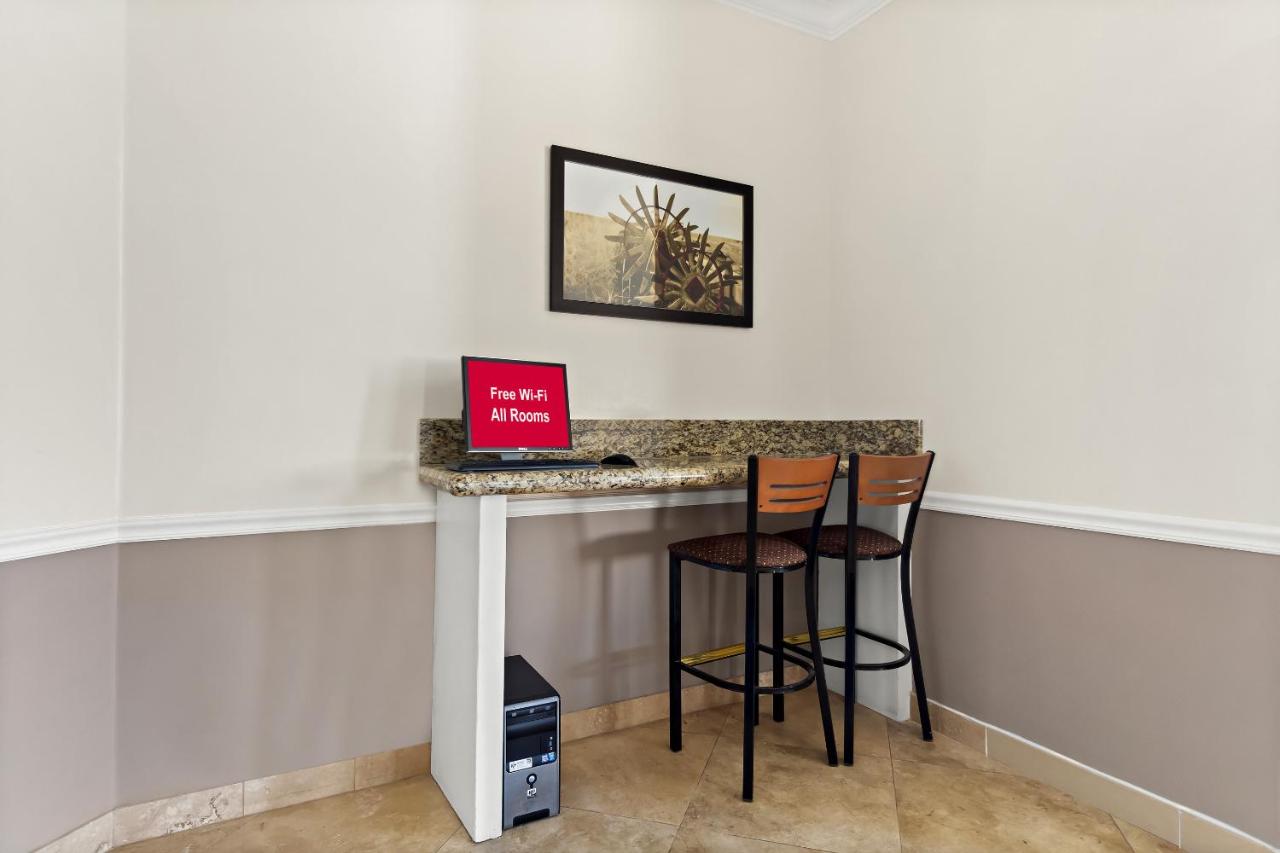  | OYO Hotel Stafford TX I-69 North