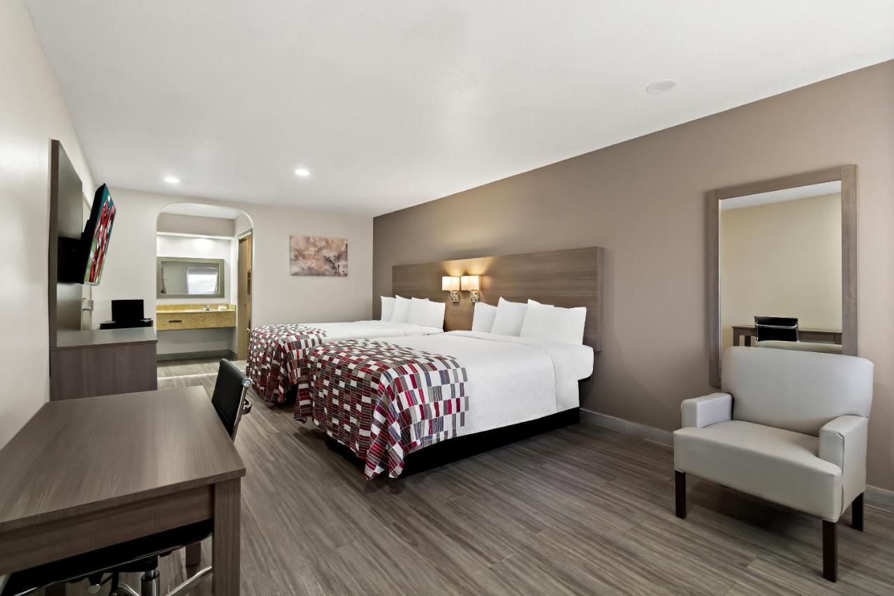  | OYO Hotel Stafford TX I-69 North