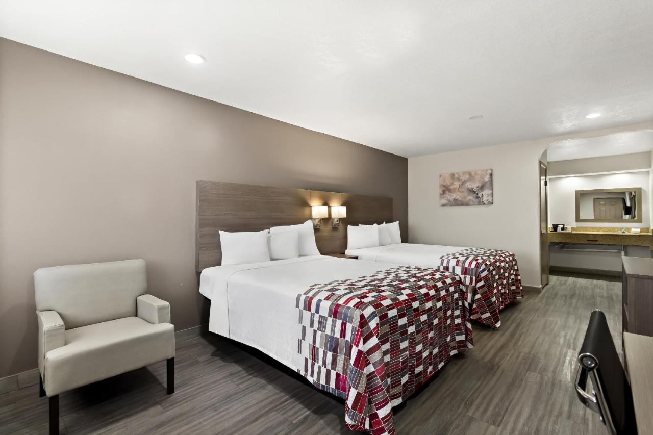  | OYO Hotel Stafford TX I-69 North