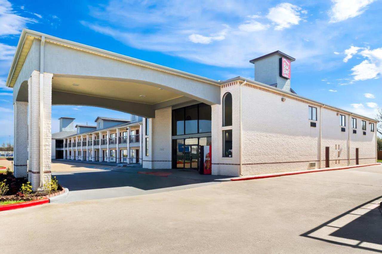  | OYO Hotel Stafford TX I-69 North