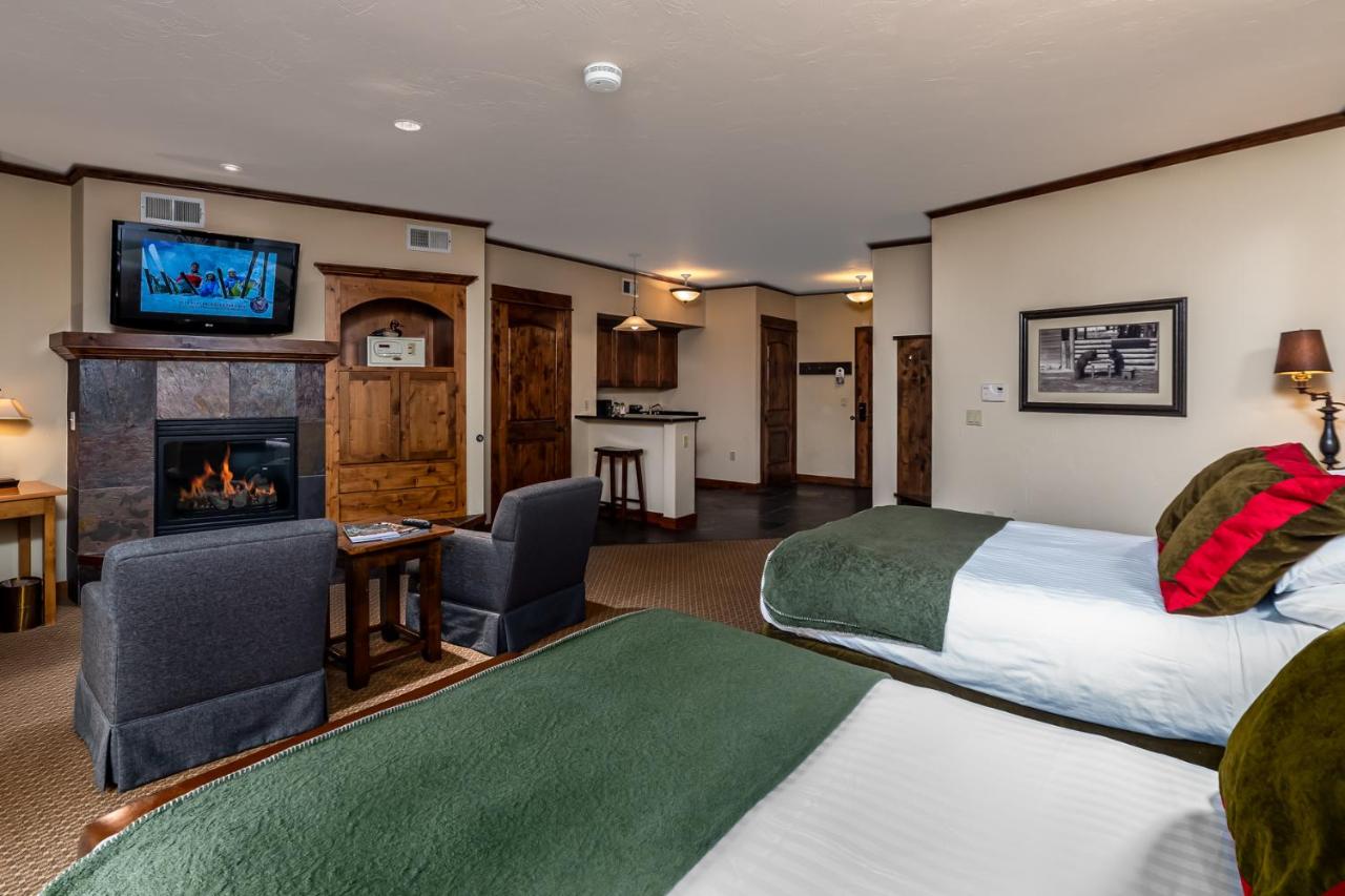 | Lodge at Whitefish Lake