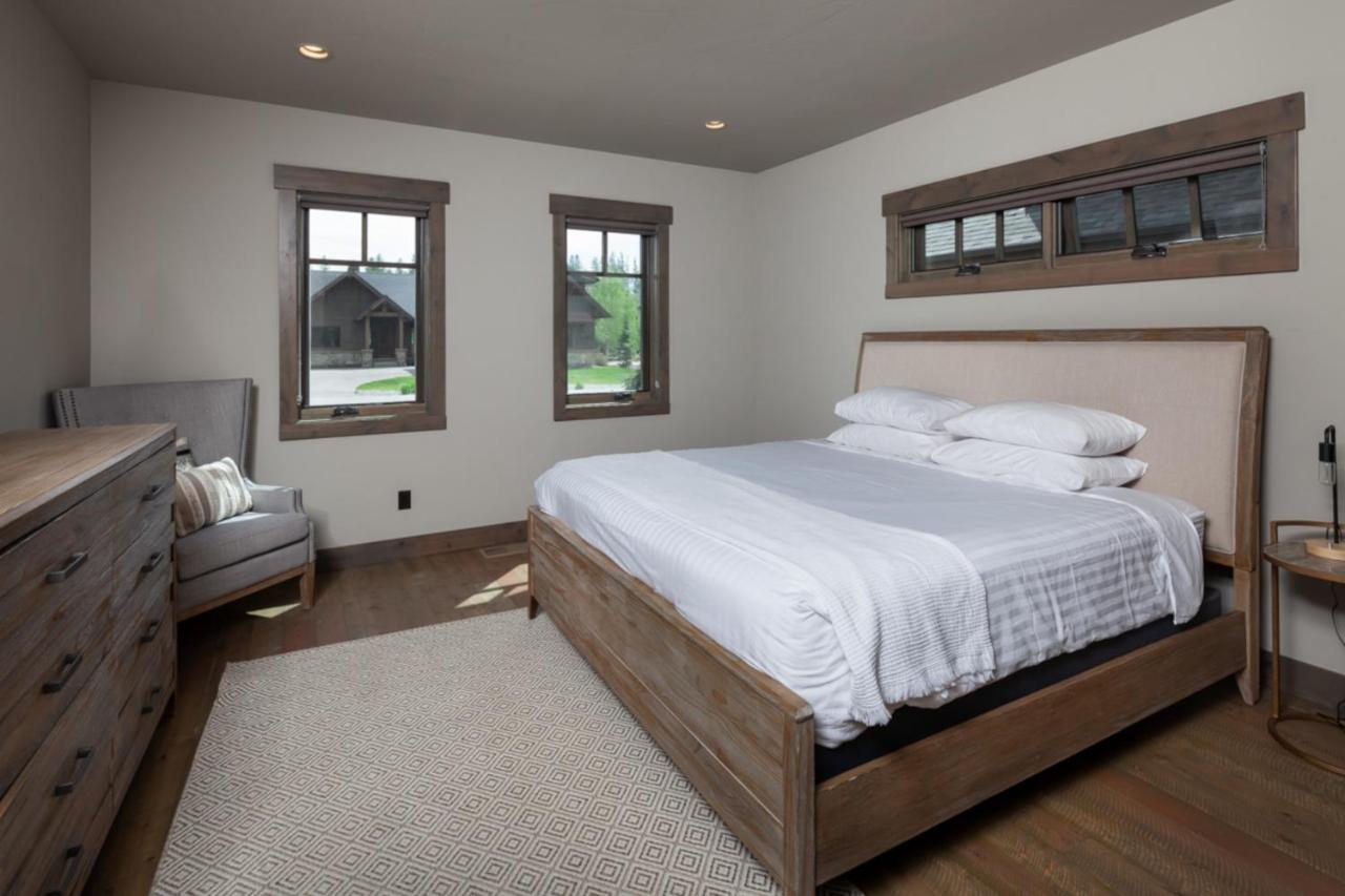| Lodge at Whitefish Lake