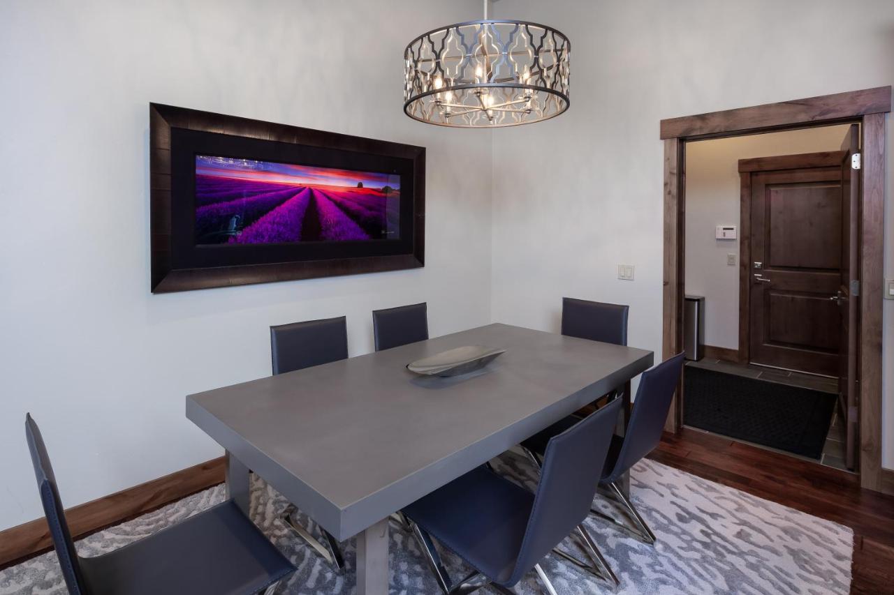 Three-Bedroom House at Lodge at Whitefish Lake