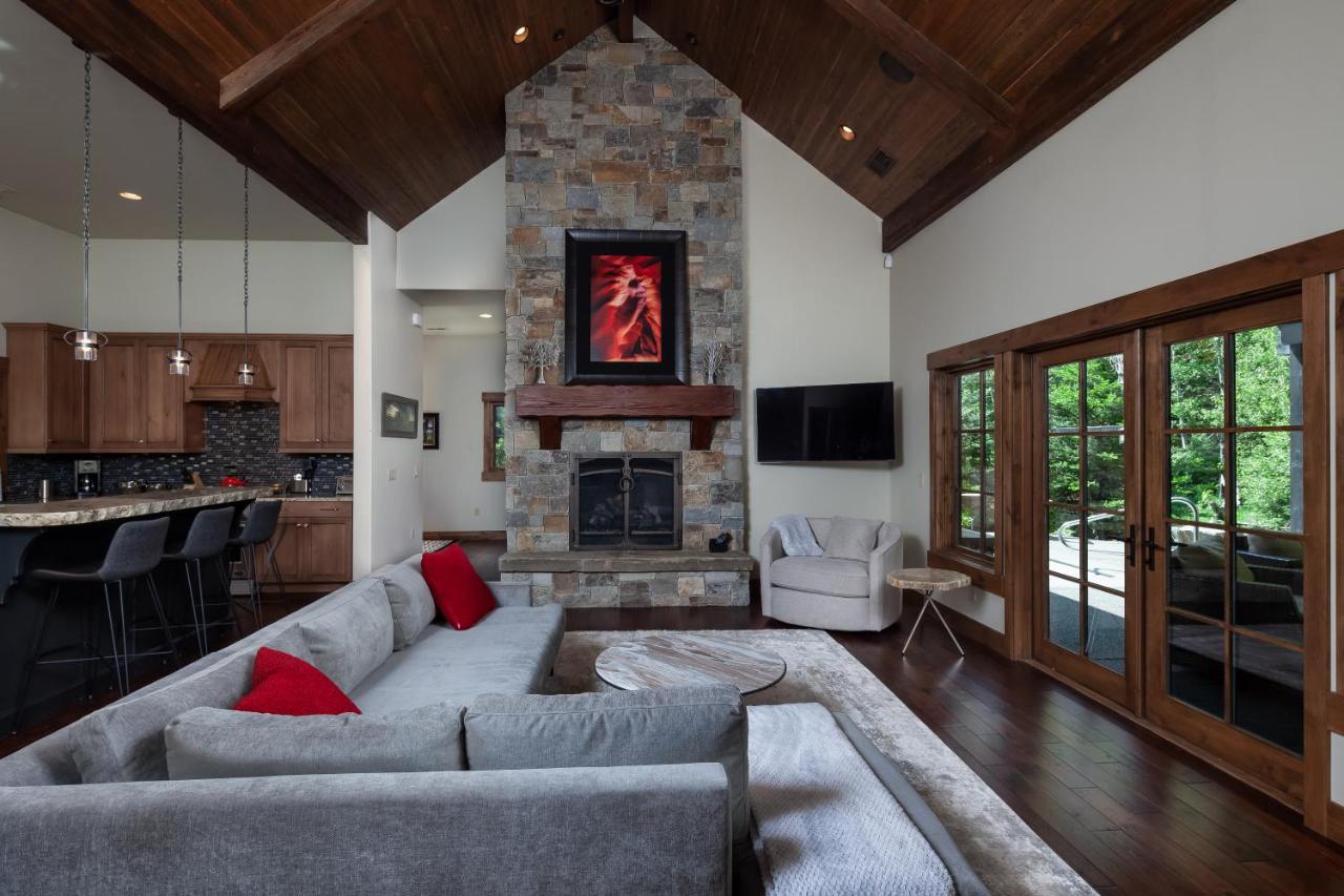 Three-Bedroom House at Lodge at Whitefish Lake