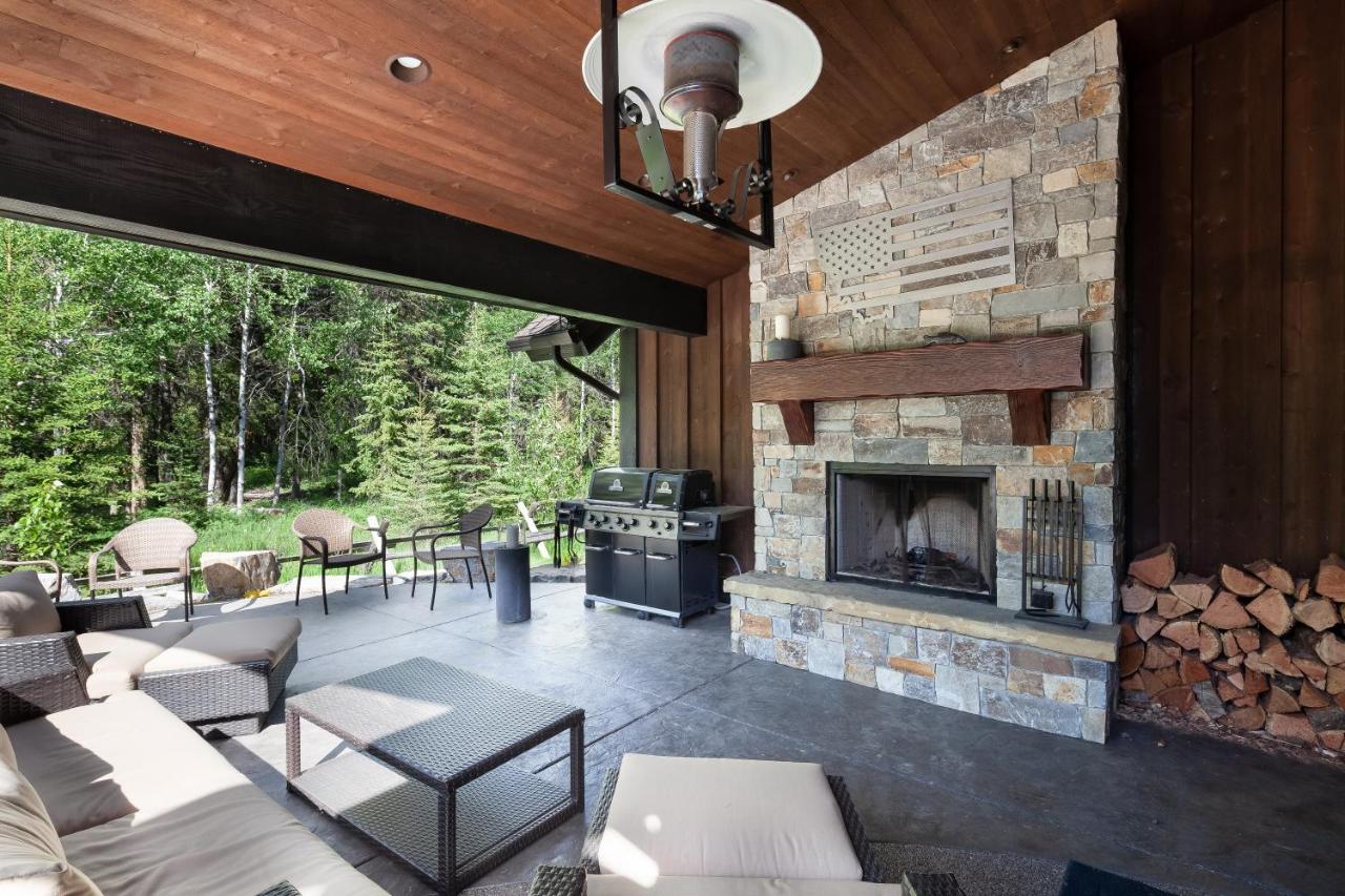 Three-Bedroom House at Lodge at Whitefish Lake