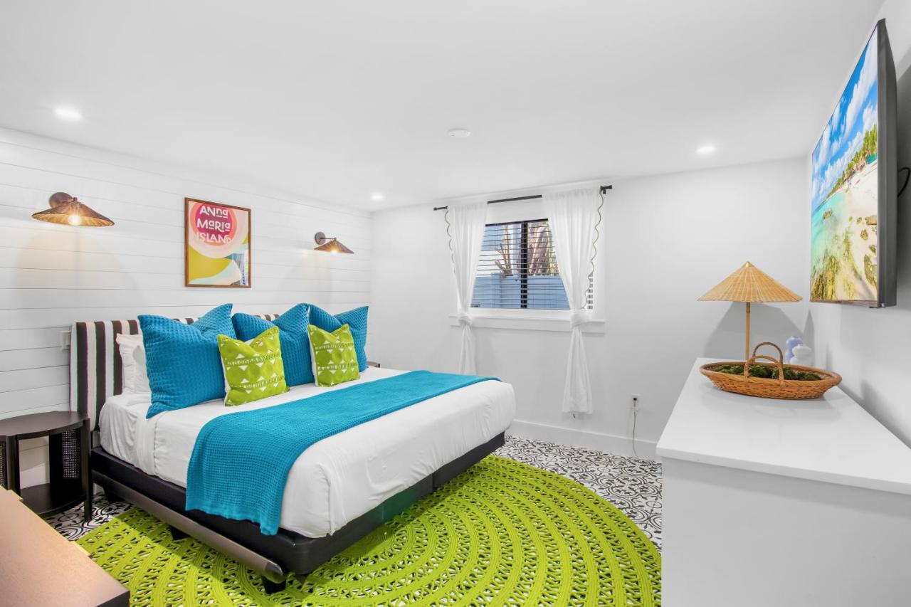  | Captain’s Quarters at Anna Maria Island Inn