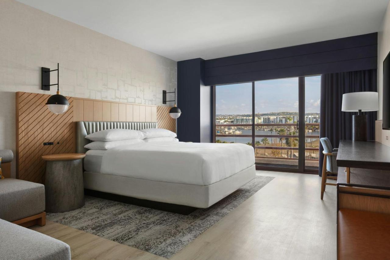 King Room with Marina View at Marriott Marina del Rey