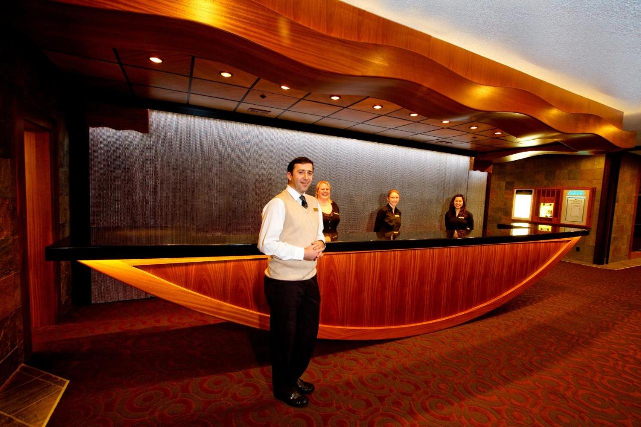  | Mirabeau Park Hotel