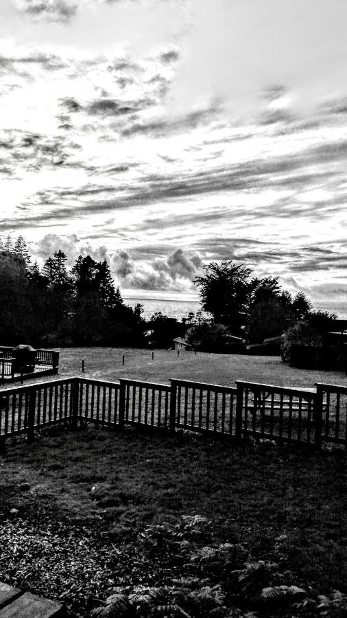 | Inn at Schoolhouse Creek