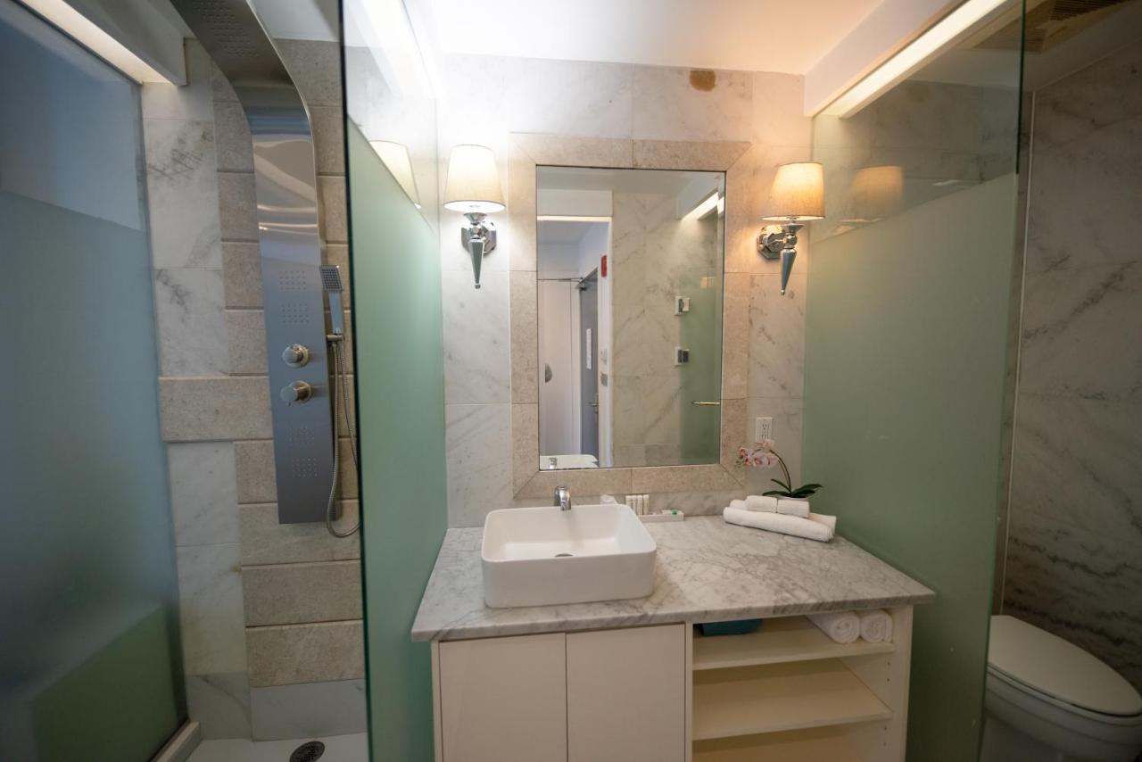 Deluxe King Room with Balcony at The One Boutique Hotel