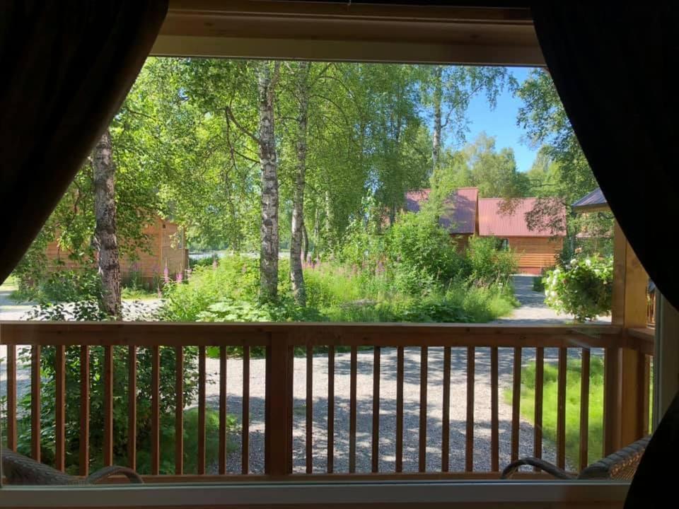 | Susitna River Lodging, Backwoods Cabins