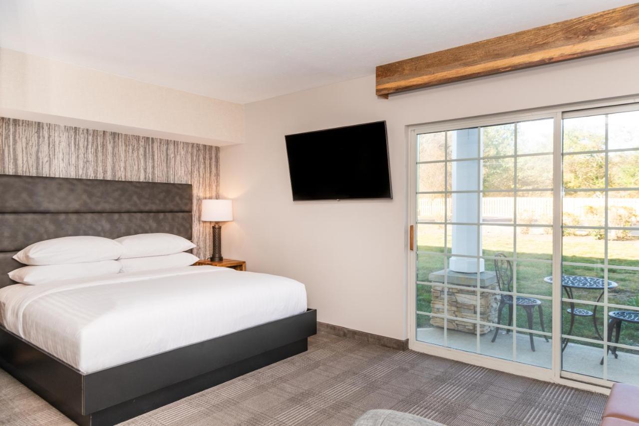 | Cherry Valley Hotel