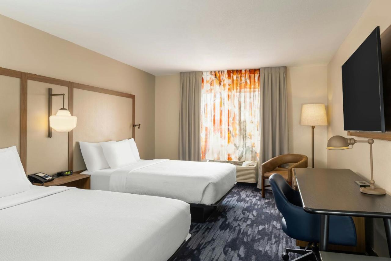  | Fairfield Inn & Suites Minneapolis St. Paul / Roseville