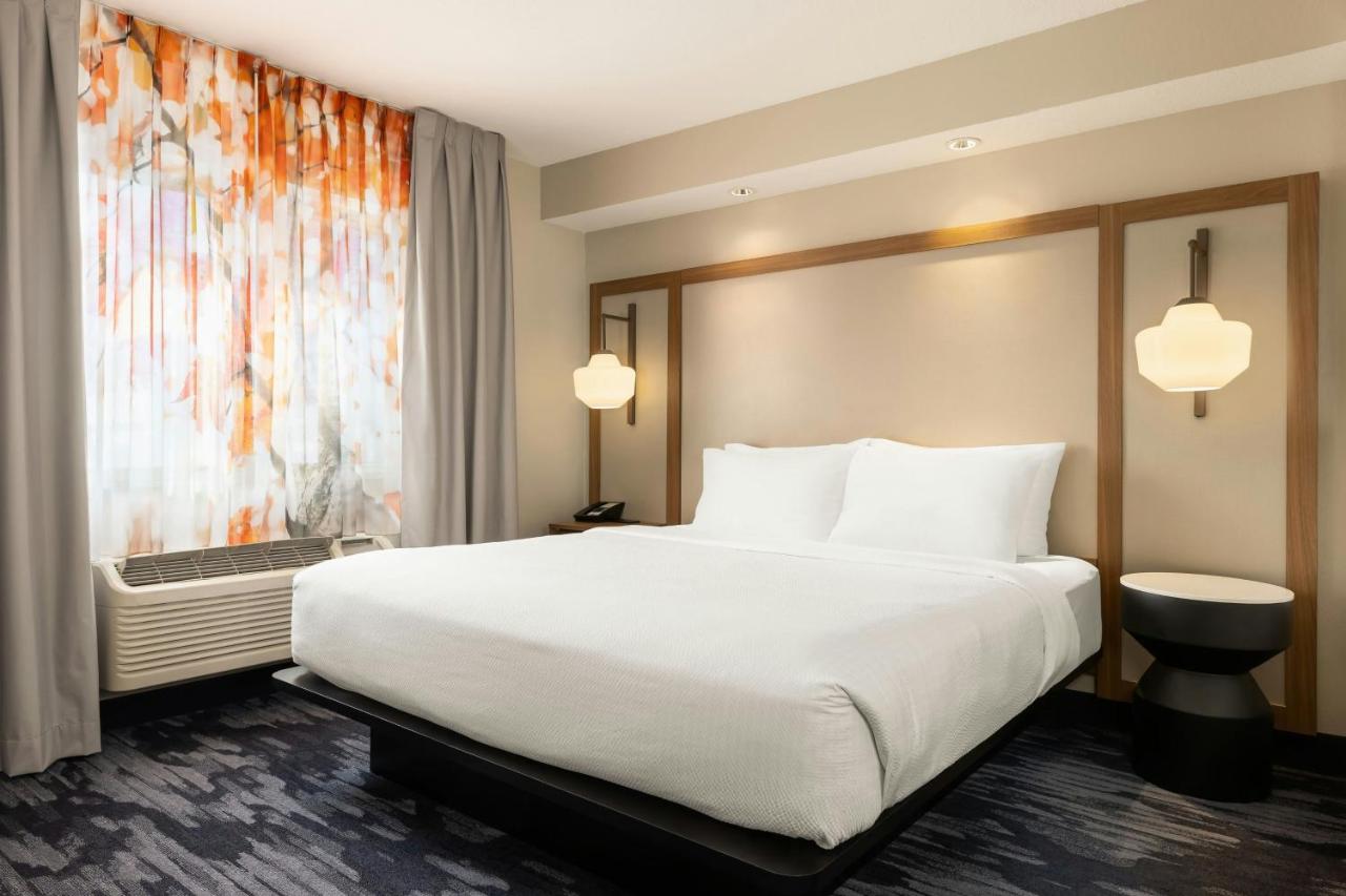  | Fairfield Inn & Suites Minneapolis St. Paul / Roseville