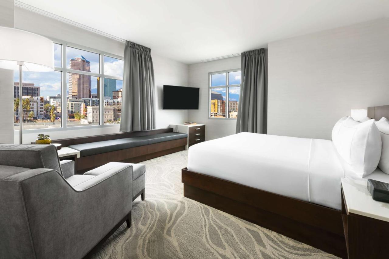 Deluxe King Room at DoubleTree by Hilton Tucson Downtown Convention Center