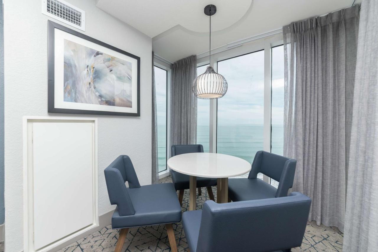 | Hilton Melbourne Beach Oceanfront